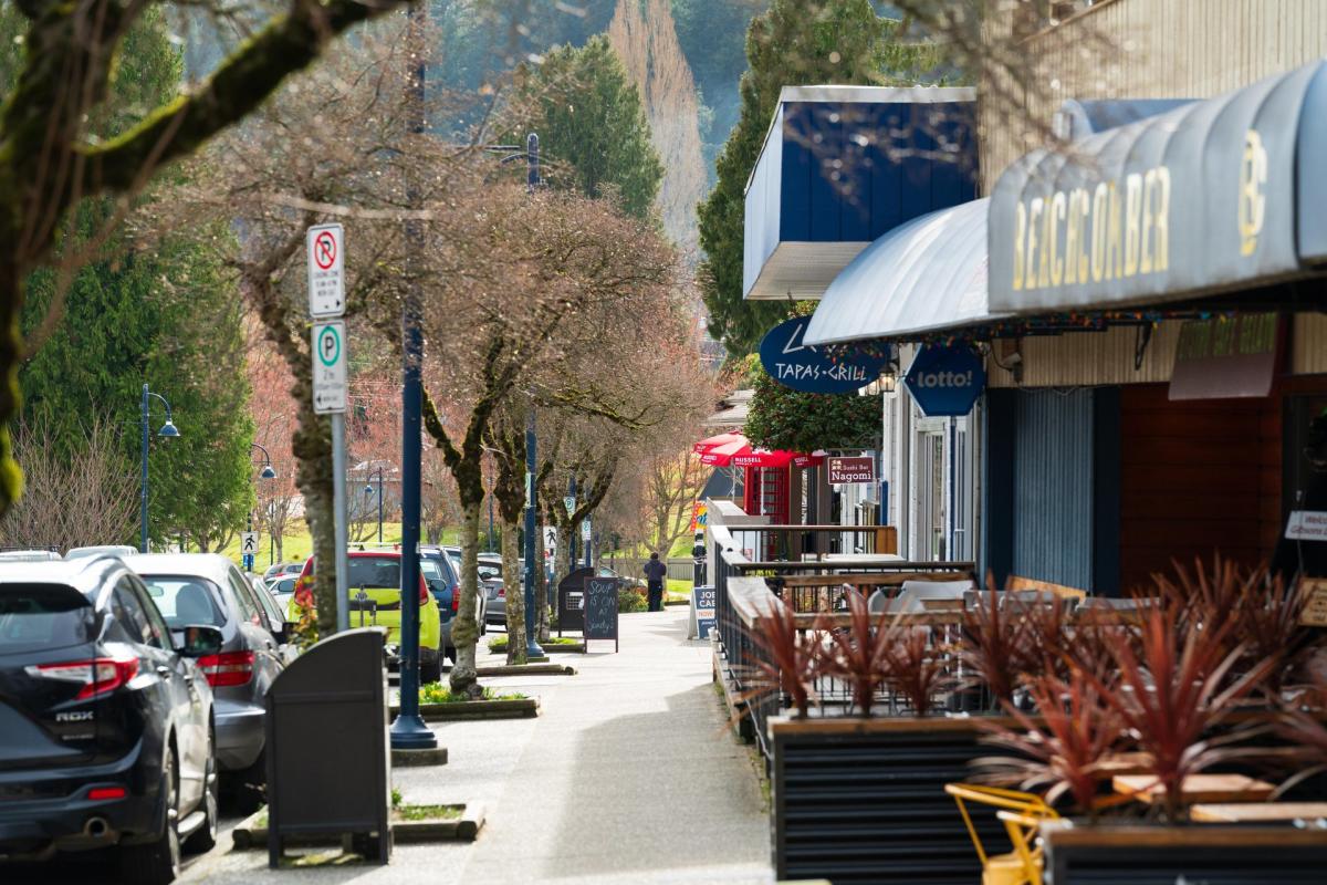 Murder in a Small Town Film Locations You Can Visit