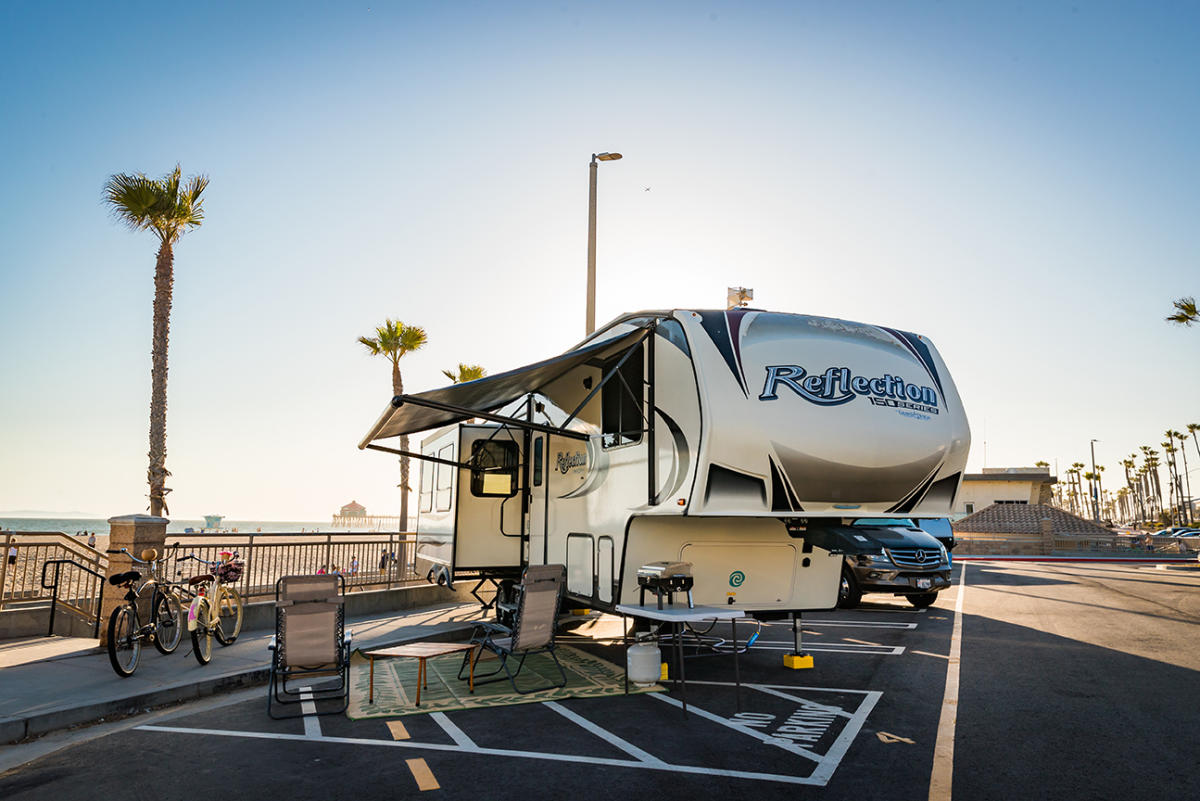 How to Find Free RV Overnight Parking Near You