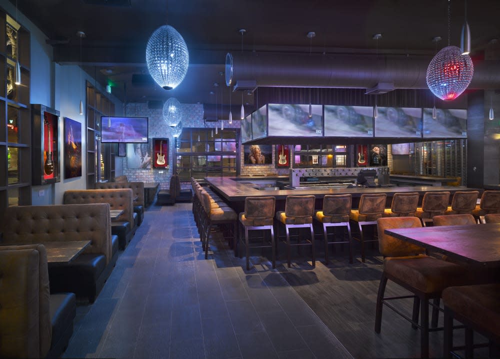 Hq Gastropub Opens On 5th Amp Pch Huntington Beach Ca Blog