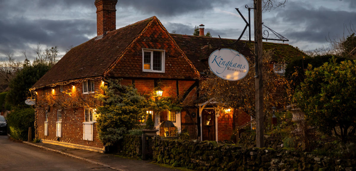 Eating Out At Kinghams Restaurant In Shere Surrey VS Review