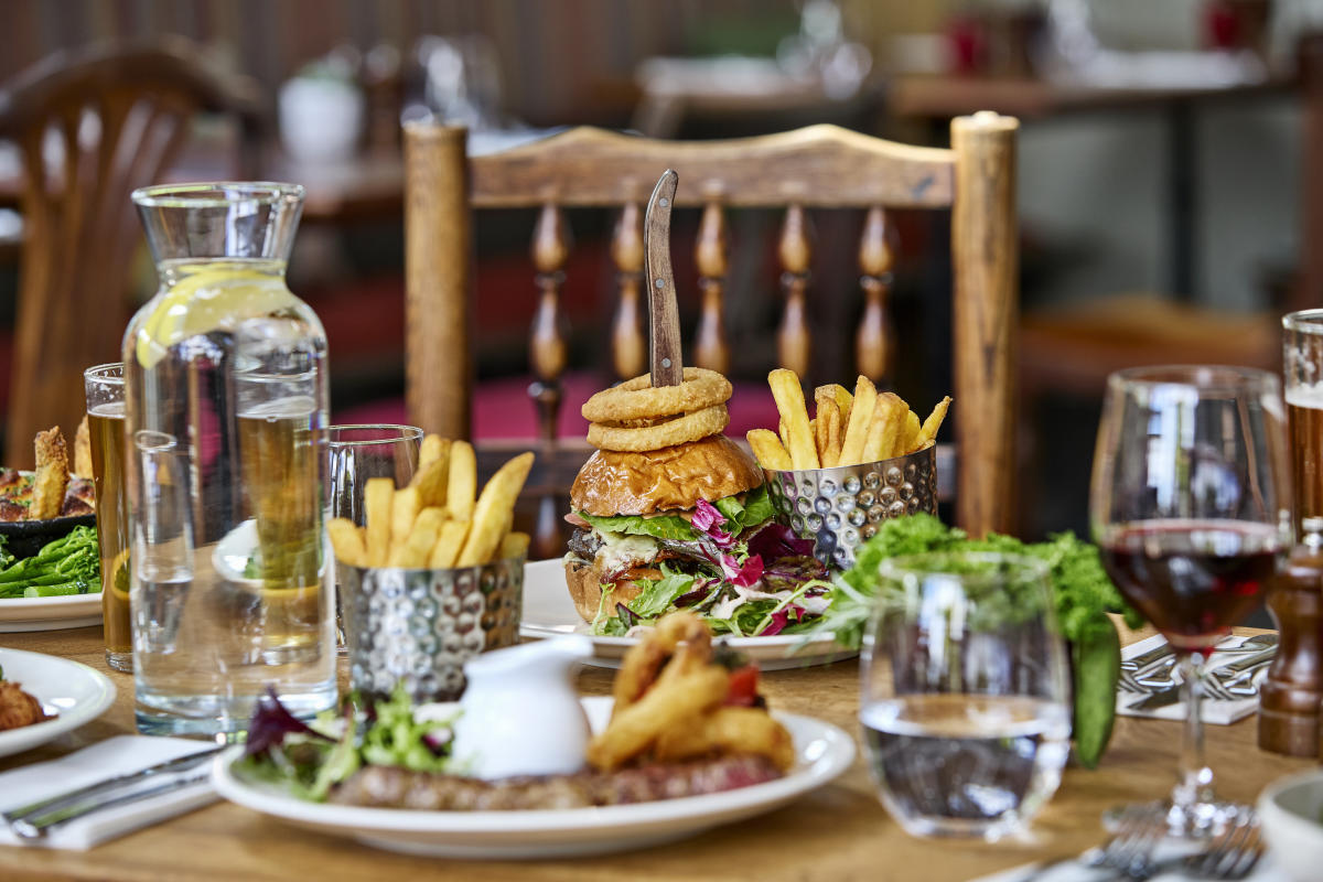 Family Places to Eat Near Me That Bring People Together