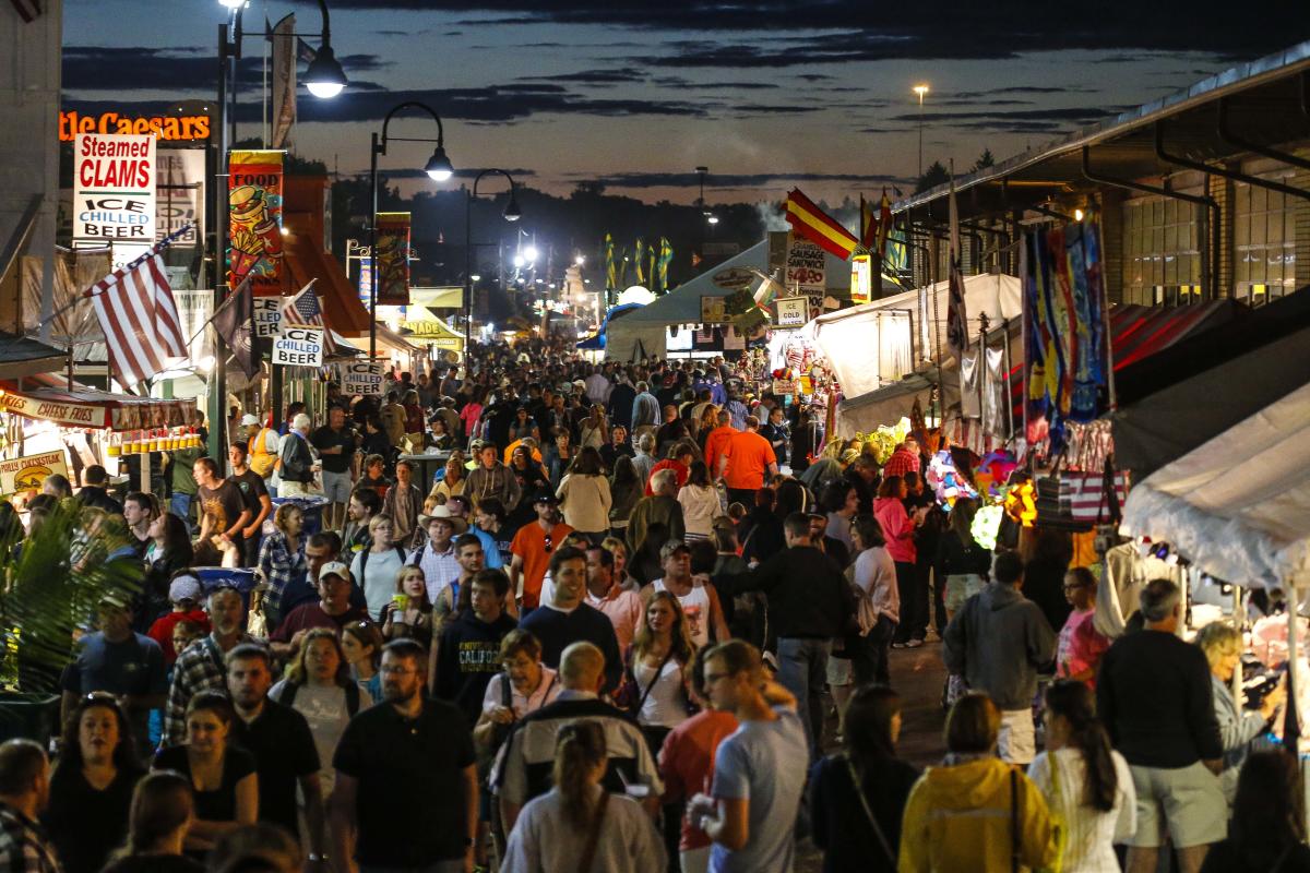 Antiques & Flea Markets SecondHand Shopping in Syracuse