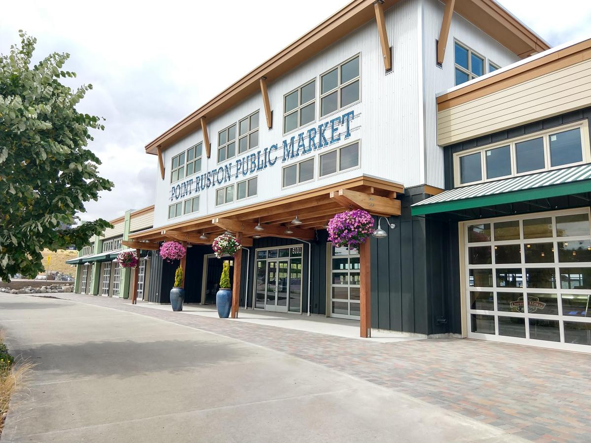 New Point Ruston Public Market is something carnivores and vegetarians