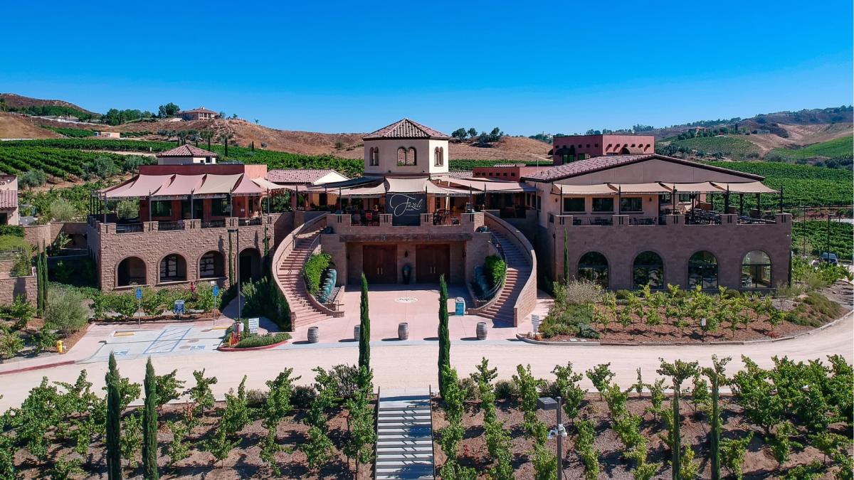 Instagrammable Places in Temecula Valley | Winery & Gardens