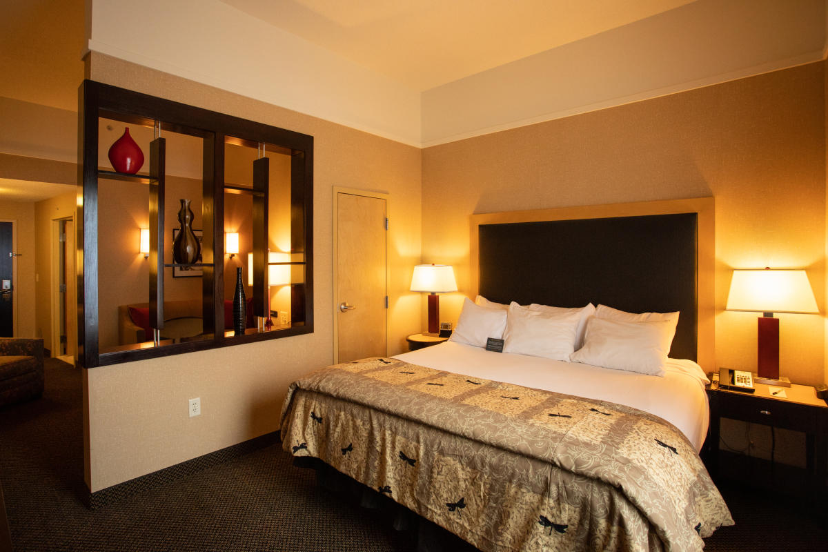 Cambria Hotel Suites