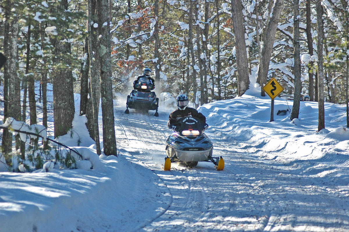 Snowmobiling in Northern Michigan | Trails & Tips for a ...