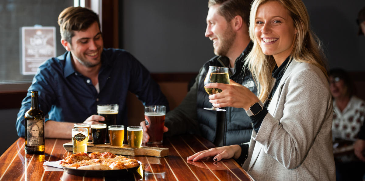 Restaurants in Traverse City, MI Waterfront Dining & Places to Eat