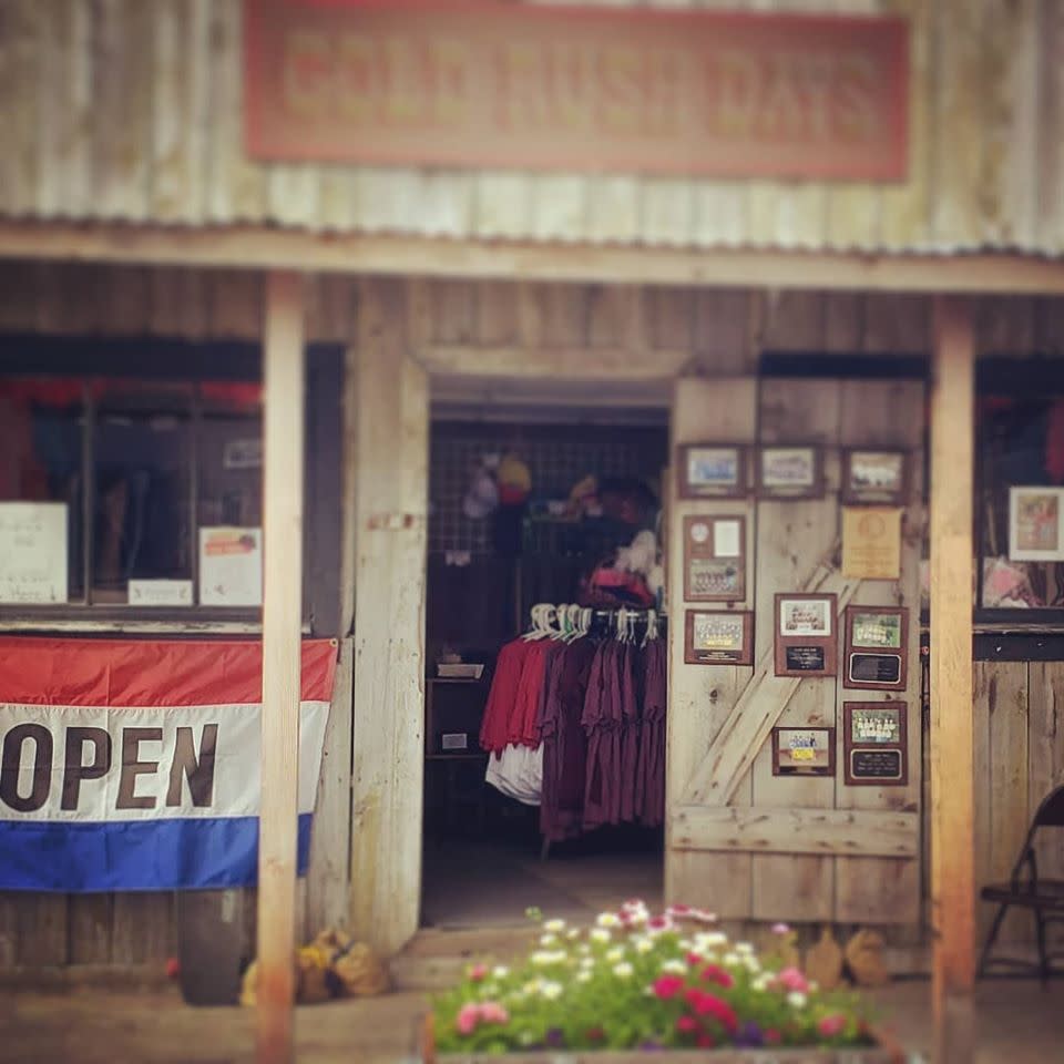 Gift Shops Discover Valdez