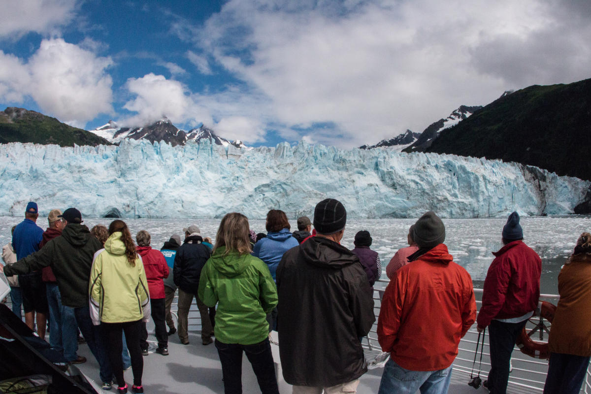 Guides & Tours | Discover Valdez