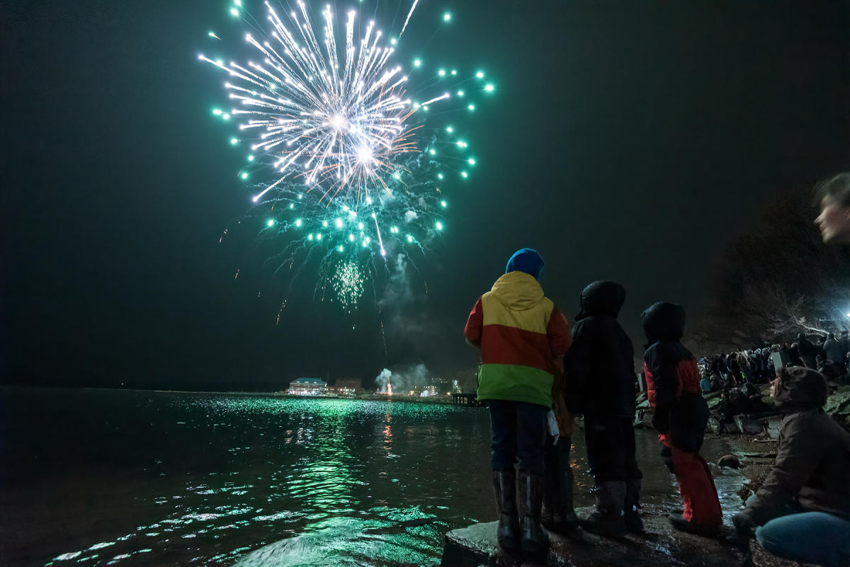 7 Ways to Celebrate New Year