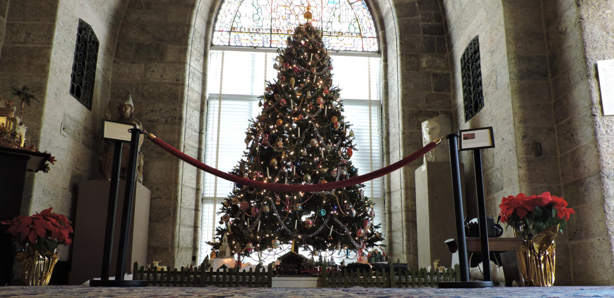 The Family Behind Glencairn’s Castle Christmas