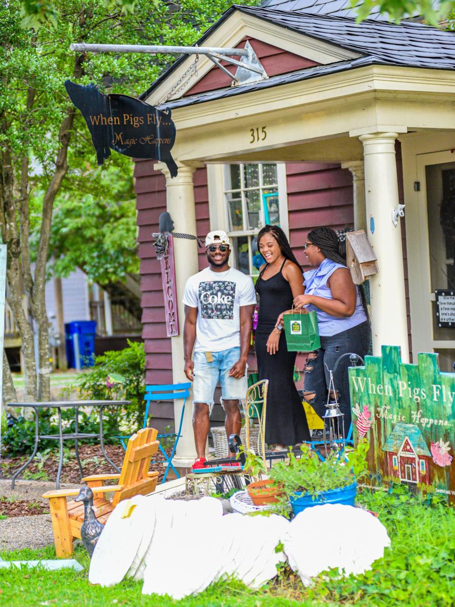 Smithfield Virginia Is For Lovers