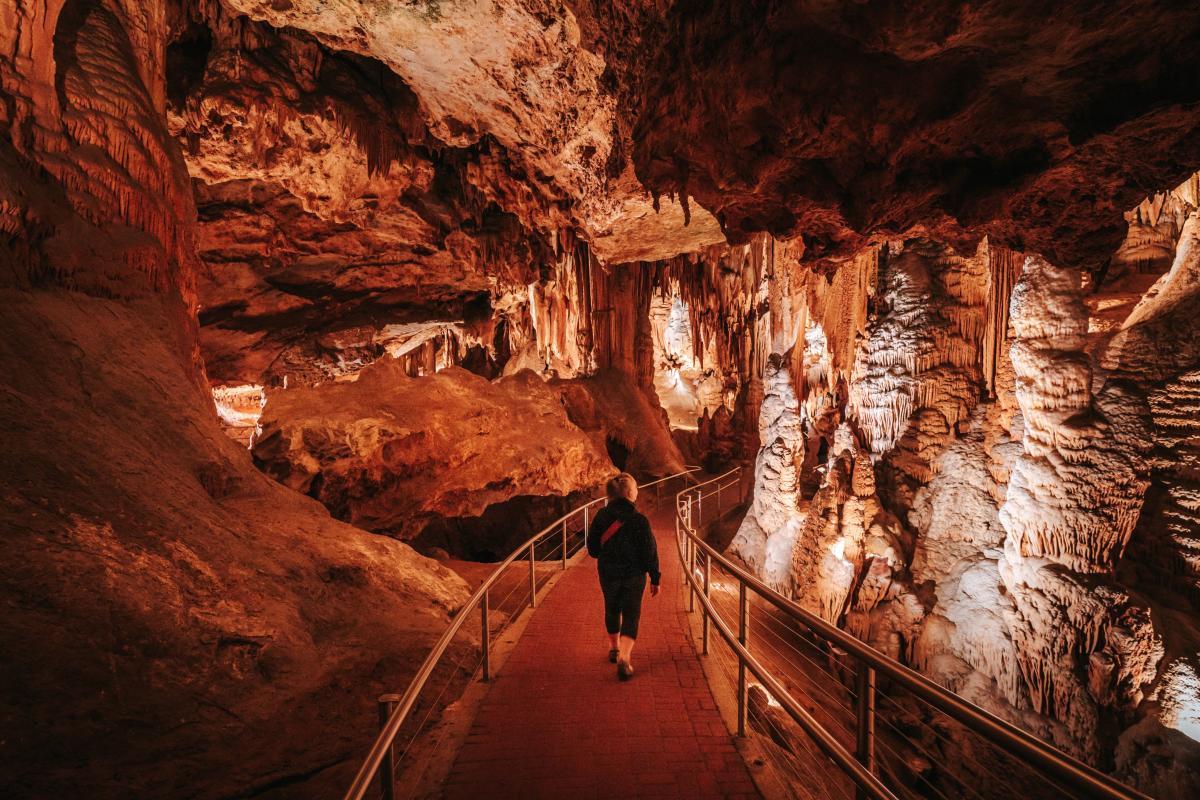 Your Guide to a Full Day in Luray Caverns - Virginia.org