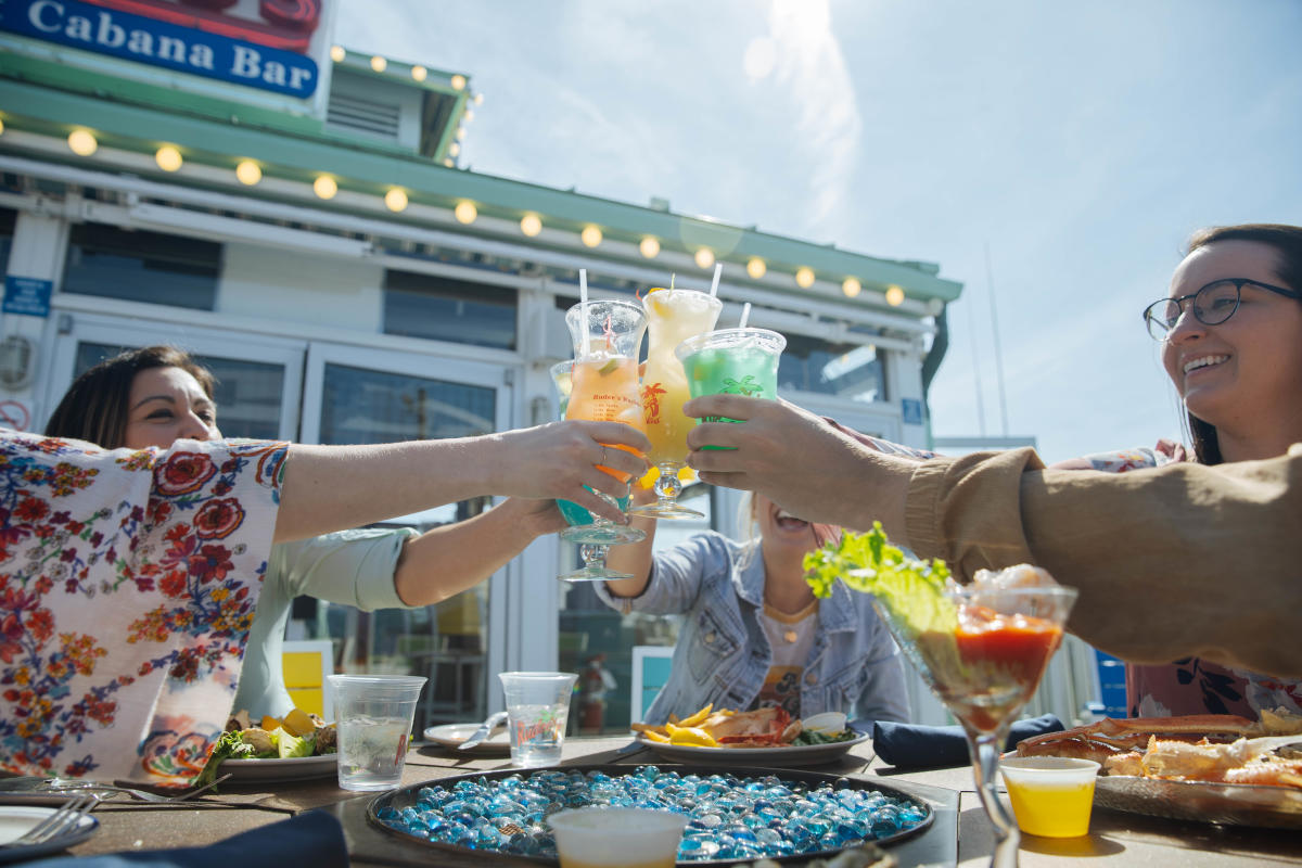 Restaurants with Waterfront Views in Virginia Beach