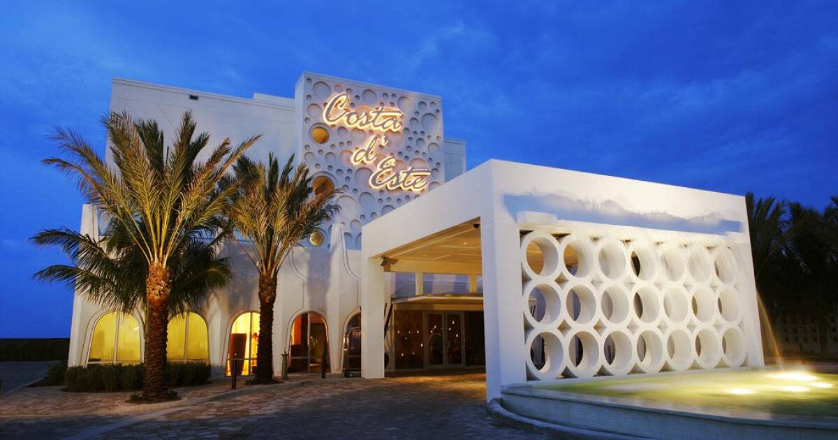 Gloria Estefan Costa deste Beach Resort & Hotel in Vero Beach
