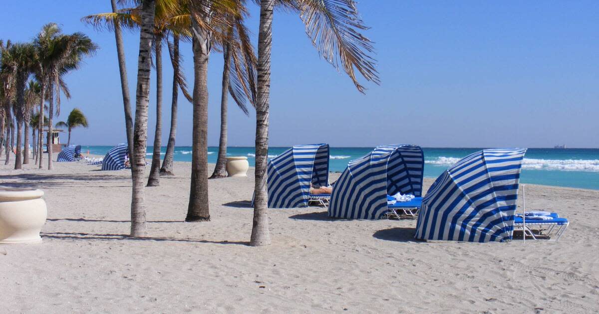 Swimwear Shopping in Florida Swimwear Express in Miami