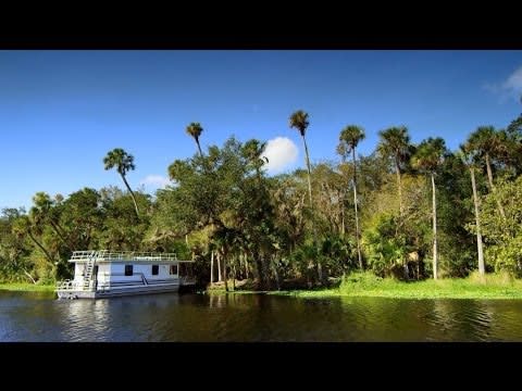 Off the Beaten Path: Rent a Houseboat on the St. Johns River | VISIT