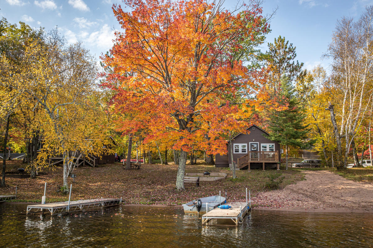 Cabins & Resorts in Washburn County