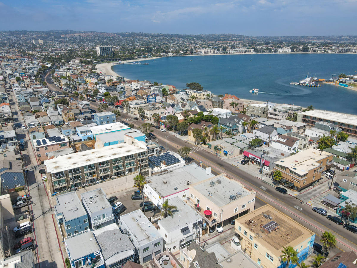 San Diego Flats For Sale