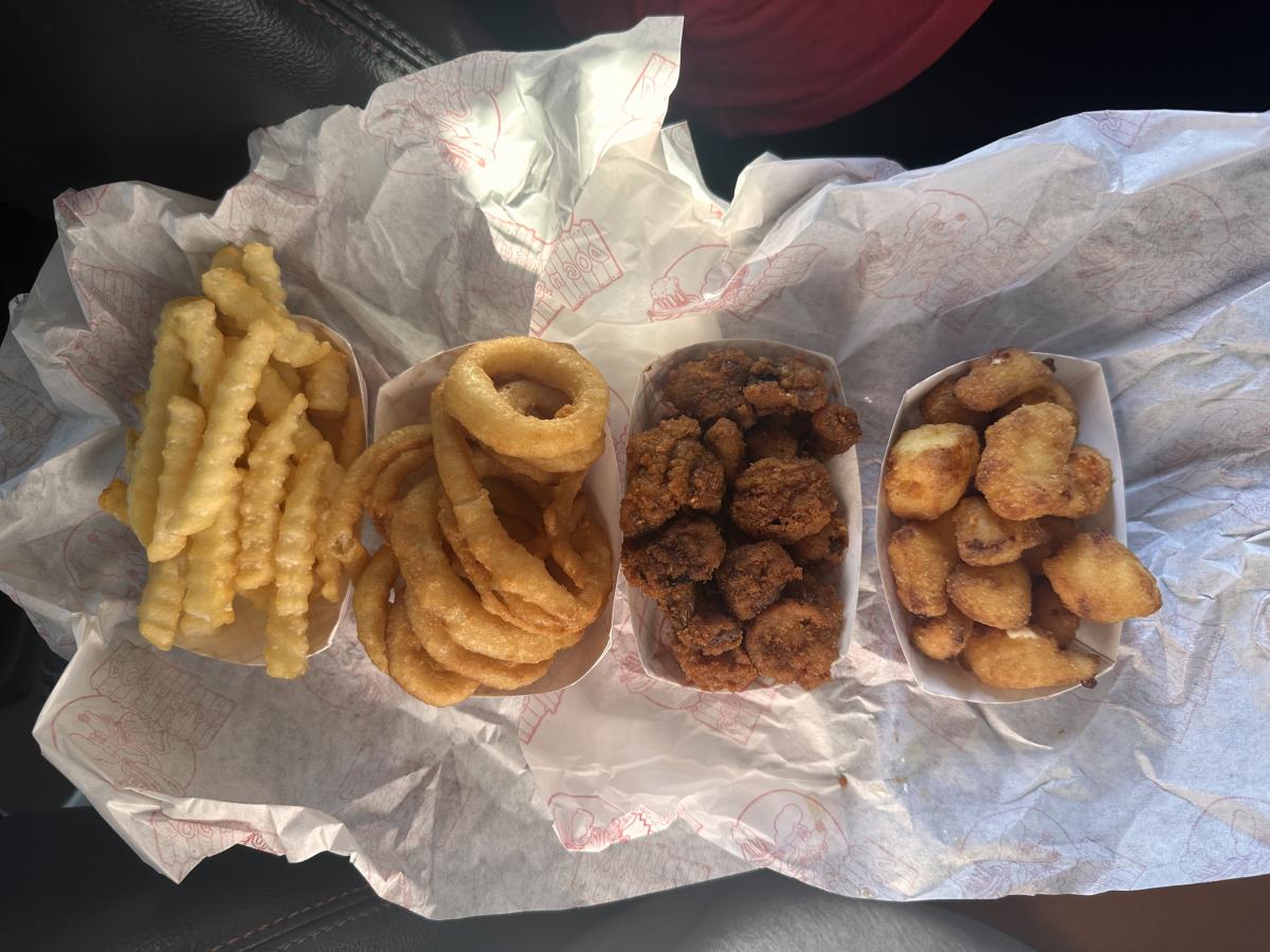 Dogs 'n Suds Crafting Traditions