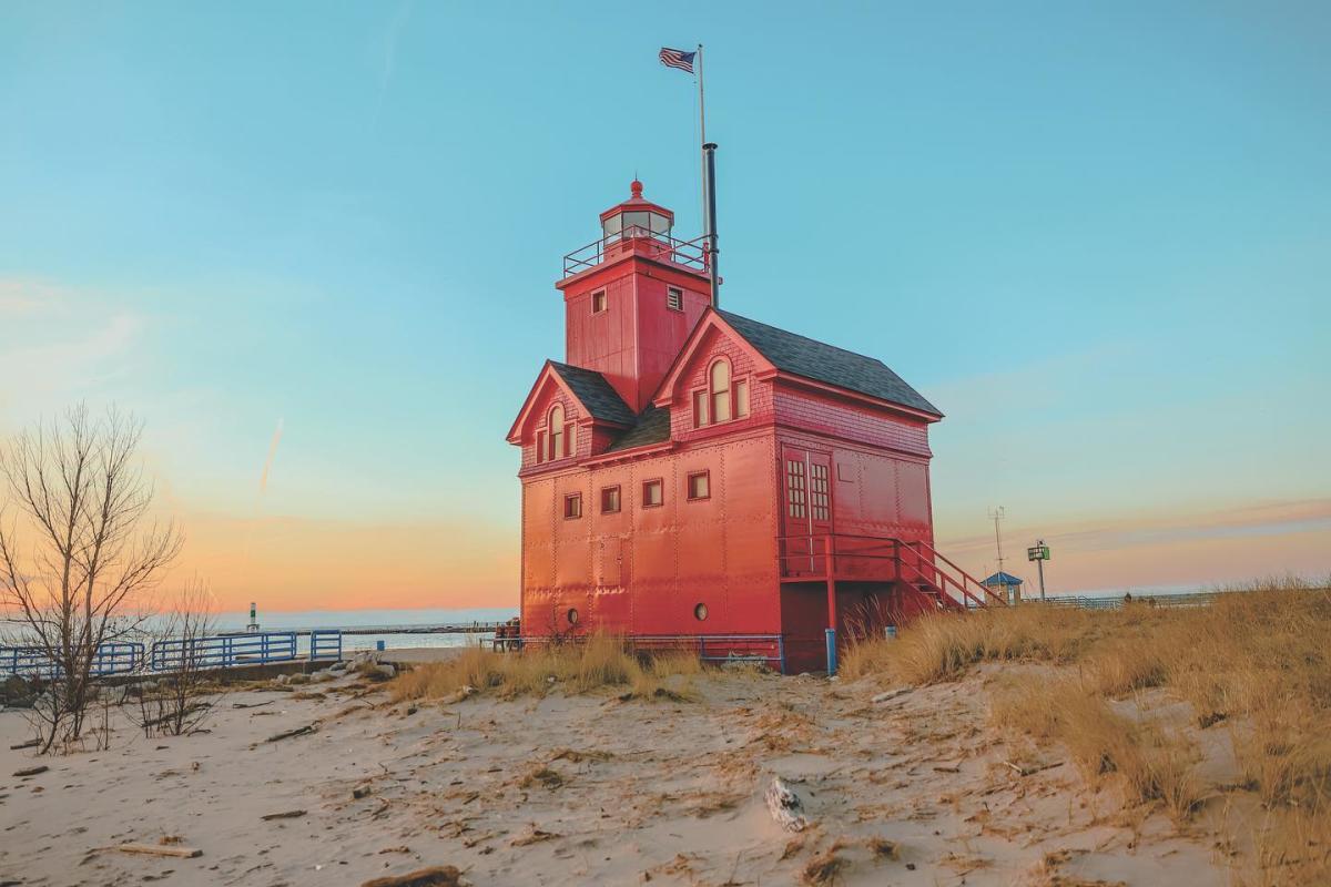West Michigan Lighthouses & Boat Cruises | Explore Scenic Maritime Adventures