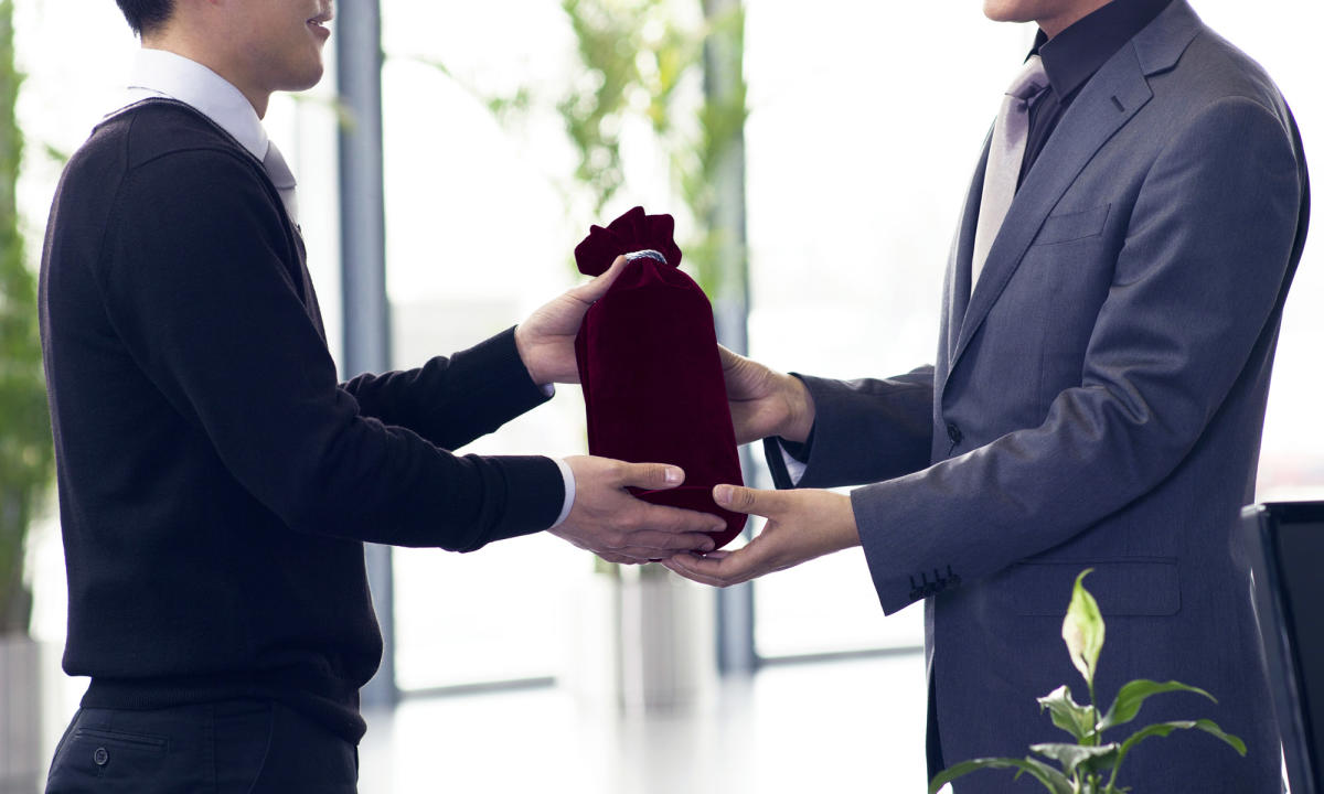 conference delegate gift ideas