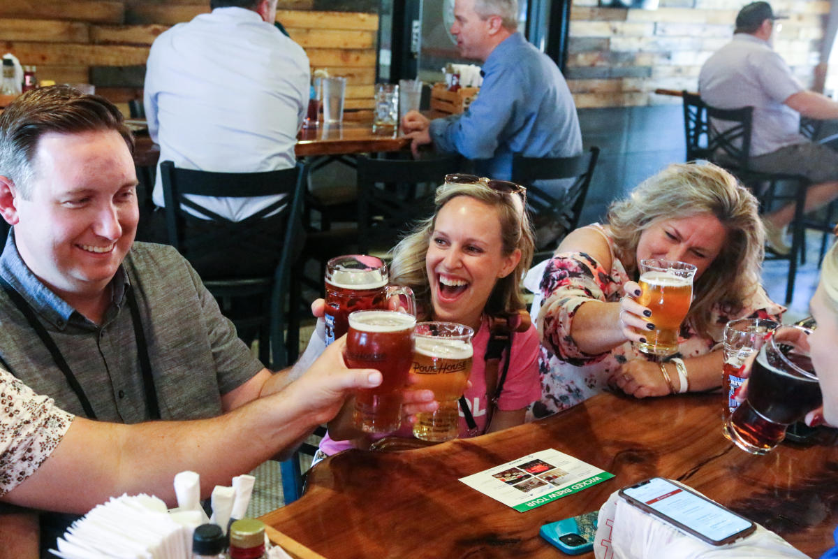 Happy Hour Hotspots in Downtown Wichita Bars & Breweries