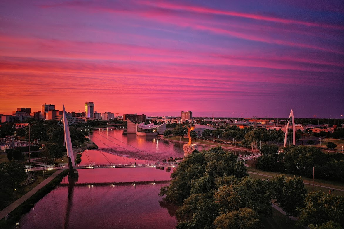 A Guide to The Best Places to Take Pictures in Wichita