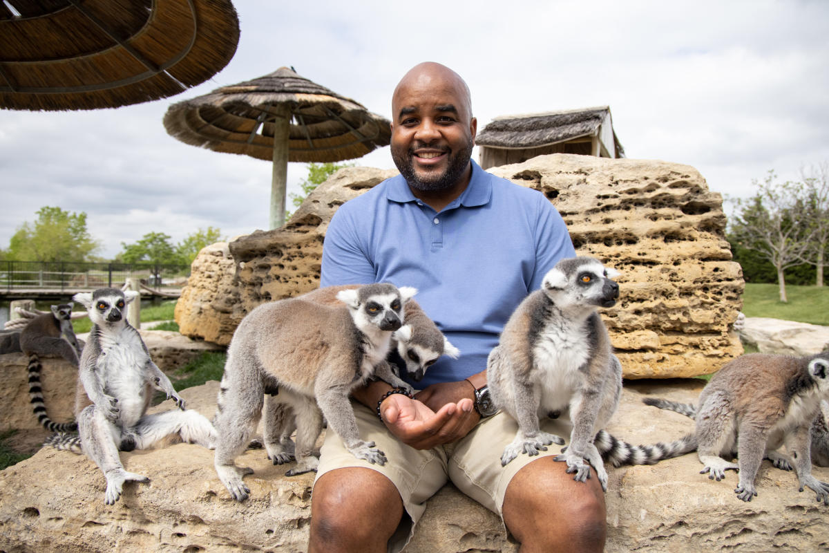 TBEX attendees in for up-close animal experiences in Wichita