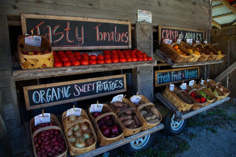 Fresh Seafood & Produce in Wilmington, NC Food Markets