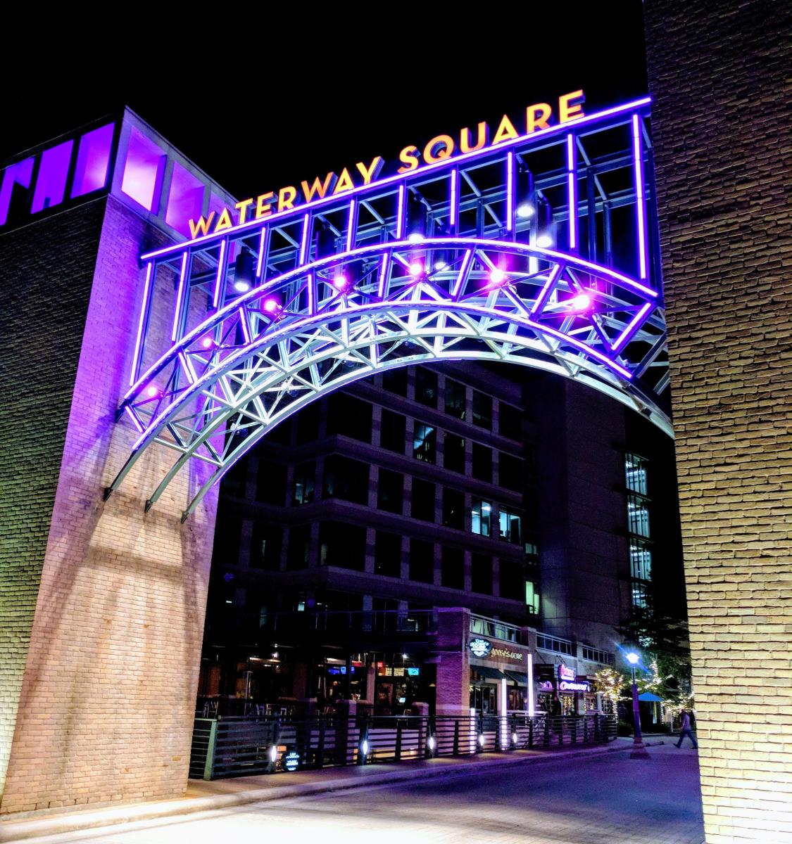 8 Nightlife Spots in The Woodlands