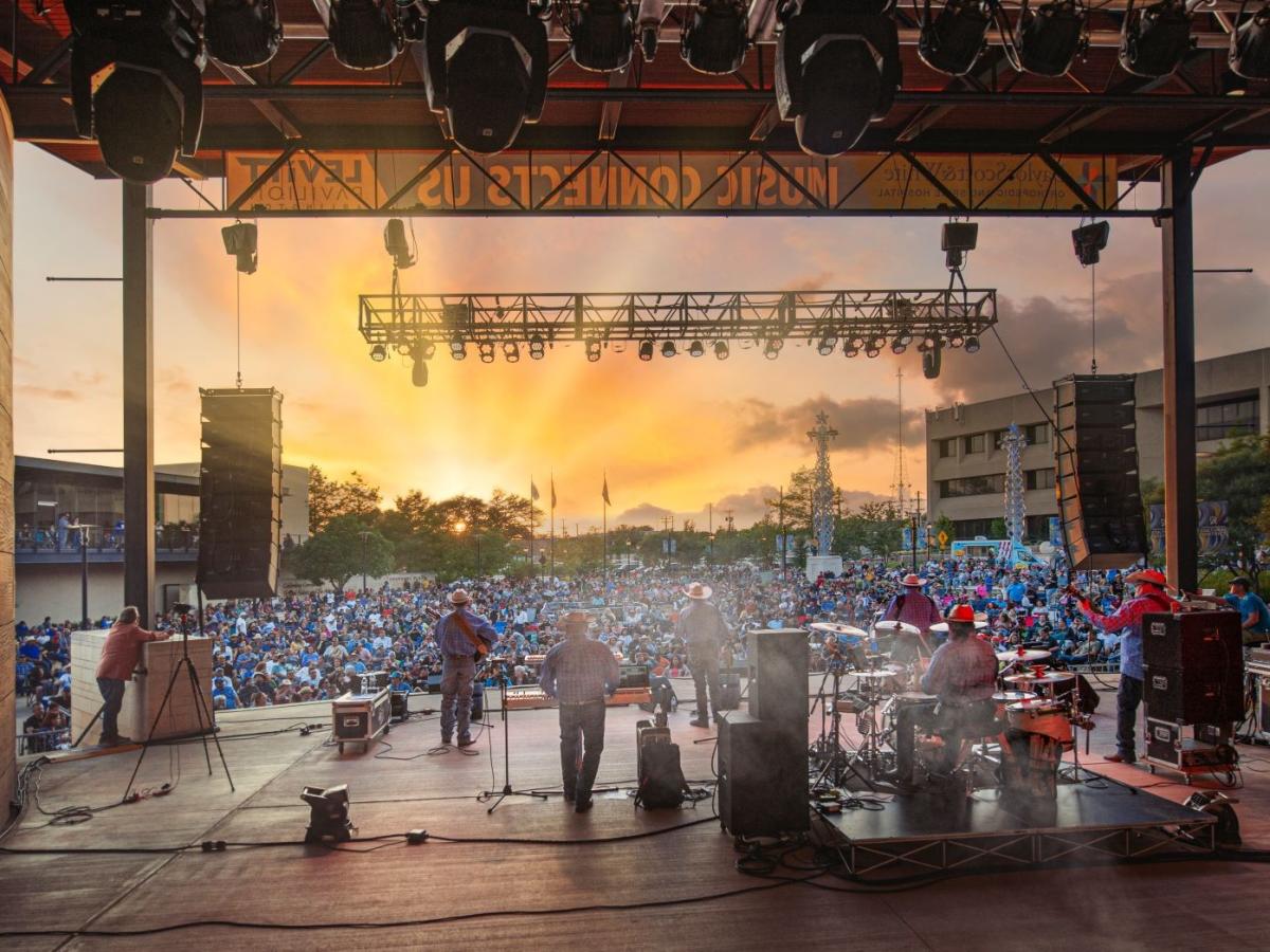 Levitt Pavilion Arlington