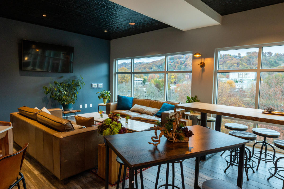 Pillar Rooftop Bar Asheville, NC's Official Travel Site