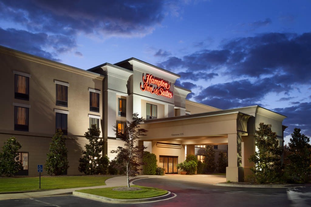 Hampton Inn & Suites - Opelika