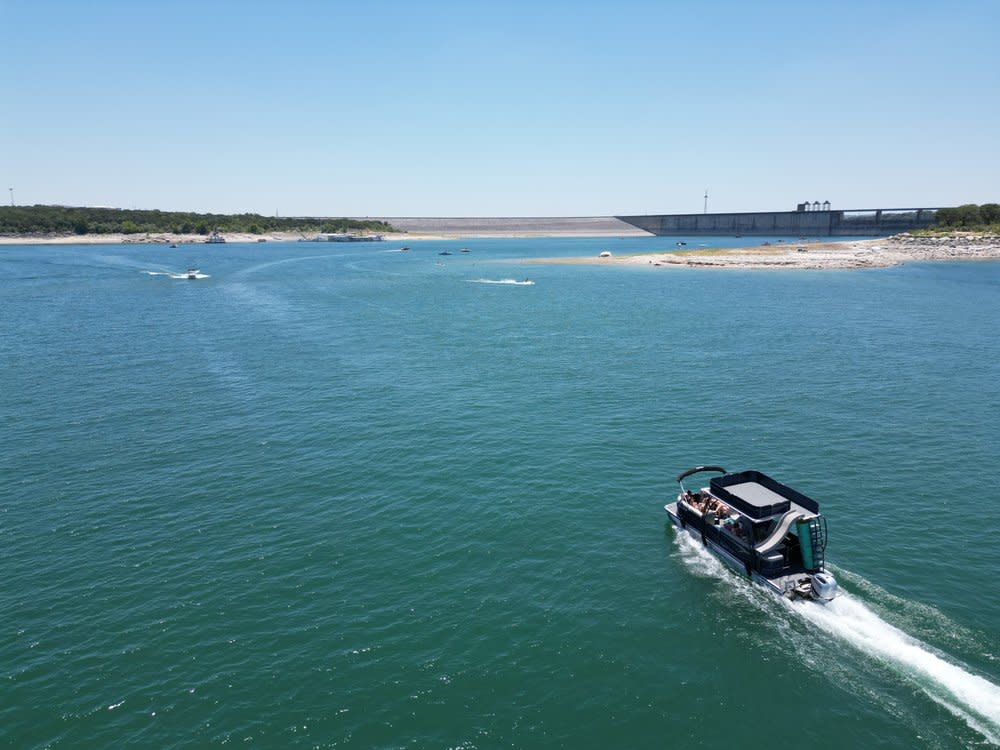 Alpha Boat Rentals Austin, TX