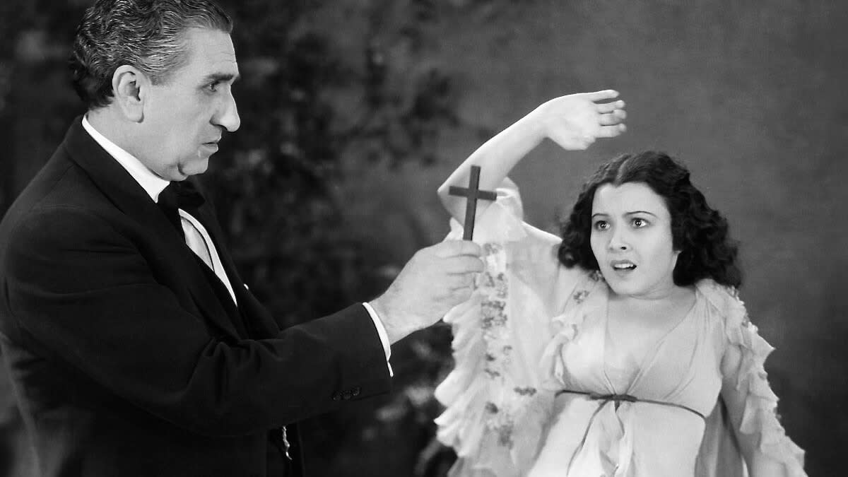 CineNoche presents DRACULA (Spanishlanguage Version) Austin, TX