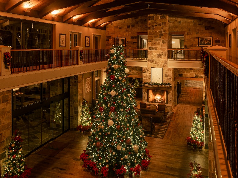 Tree Lighting at the Hyatt Regency Lost Pines