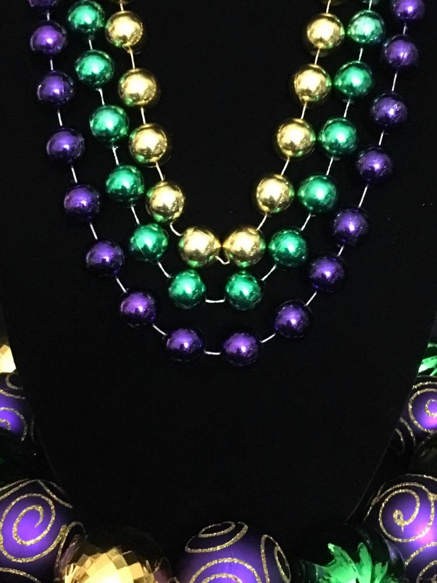 Mardi gras outlet store