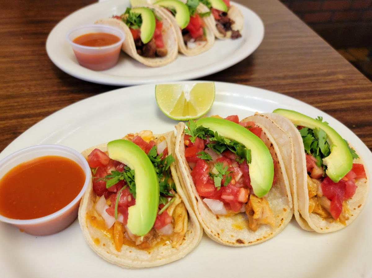 Restaurant salvadoreno near me