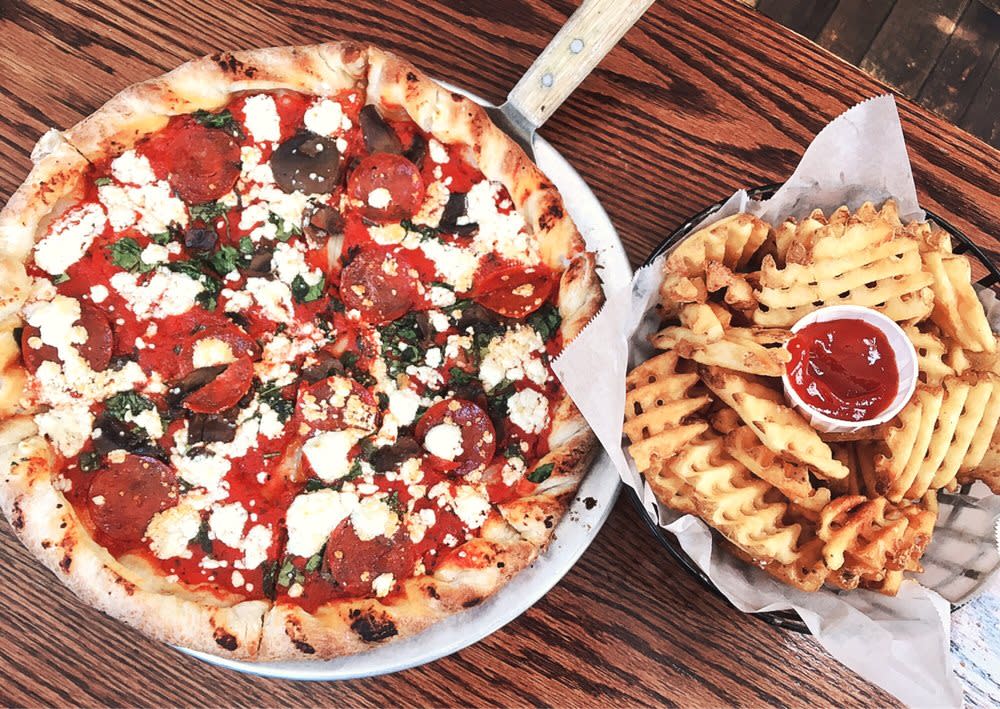 Backcountry Pizza & Tap House