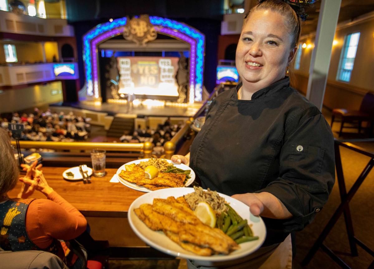 Showboat Branson Belle