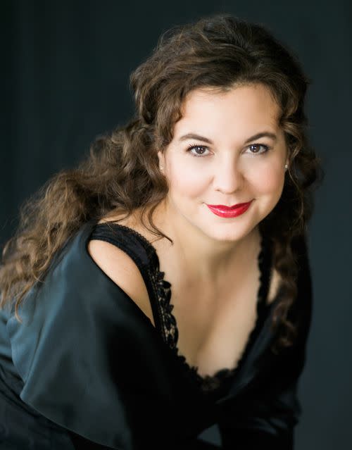 Songs to Warm a Winter Evening with Ana Glig and Vira Slywotzky