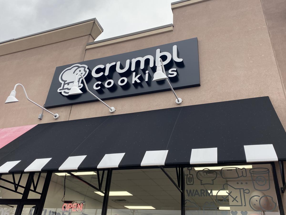 Crumbl Cookies Schaumburg, IL