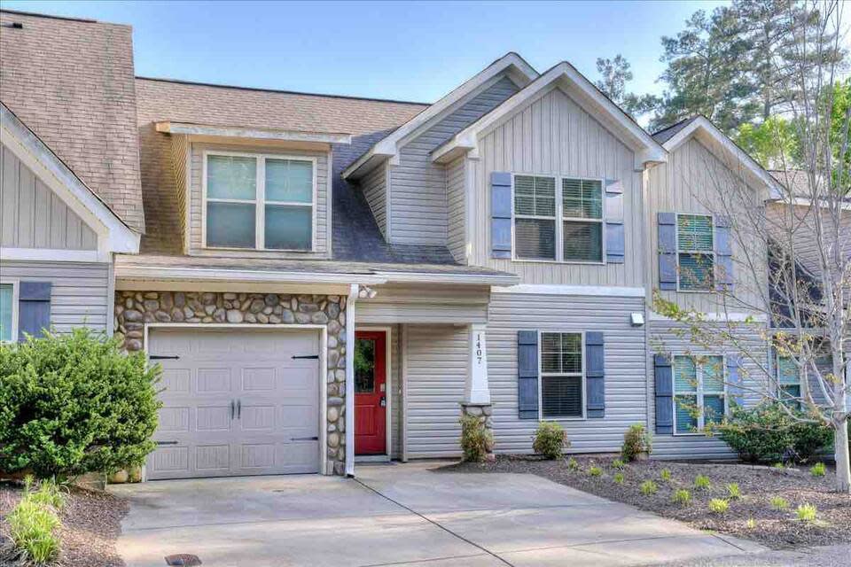 Charming townhouse in Martinez, close to Ftgordon