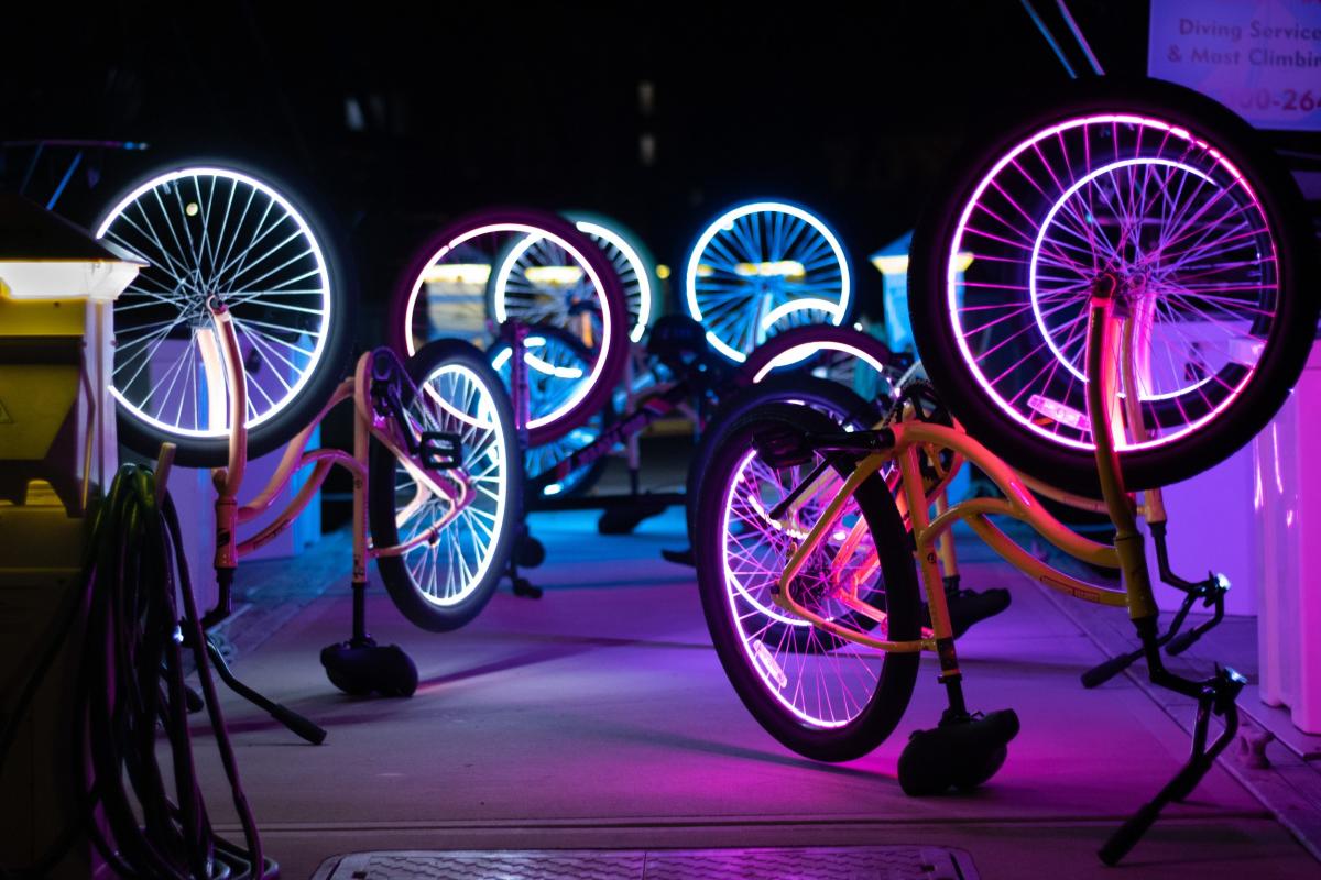 Glow ride shop bike light
