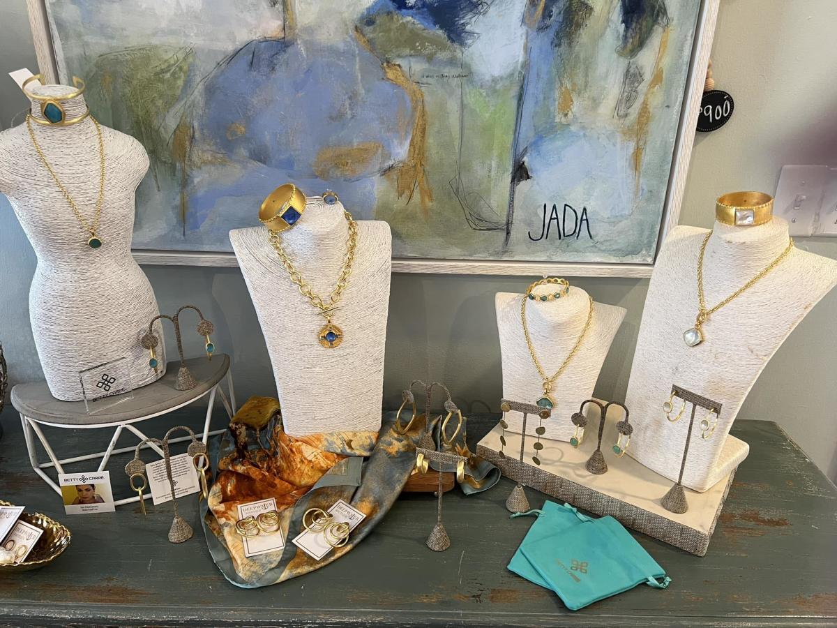 Deepwater Boutique Morehead City, NC