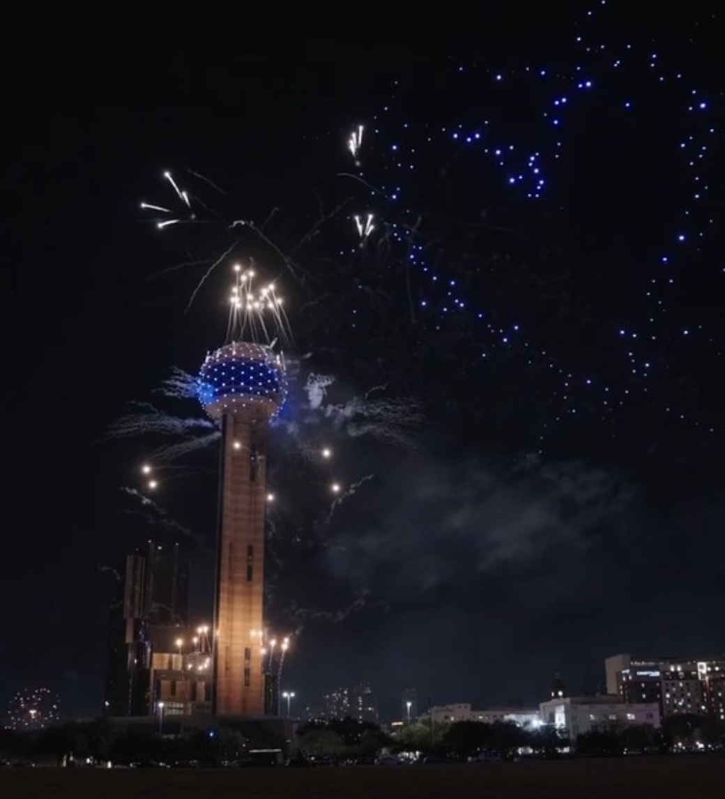 Lone Star NYE at Reunion Tower
