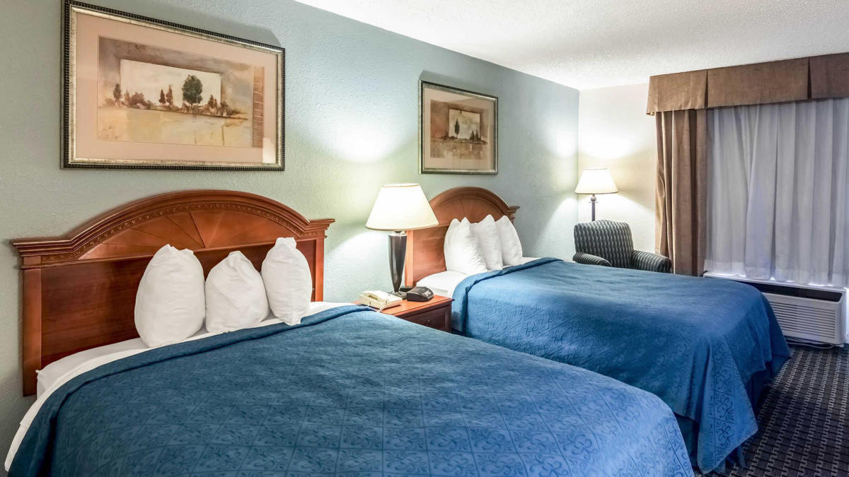 Texas Inn Texas Inn & Suites