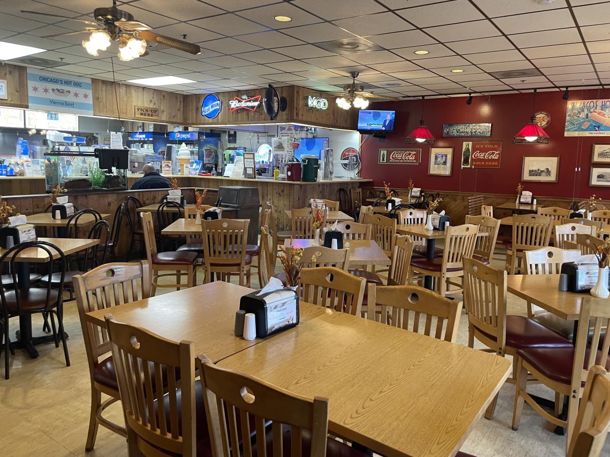 Tony's Steamers of Winfield