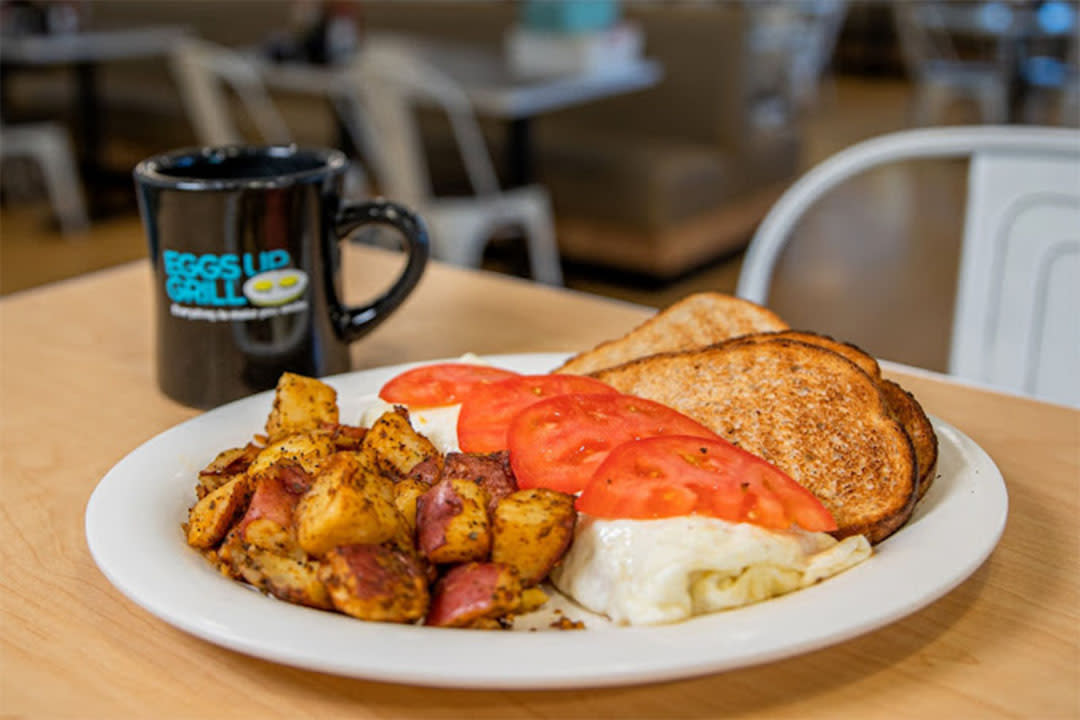 Eggs Up Grill